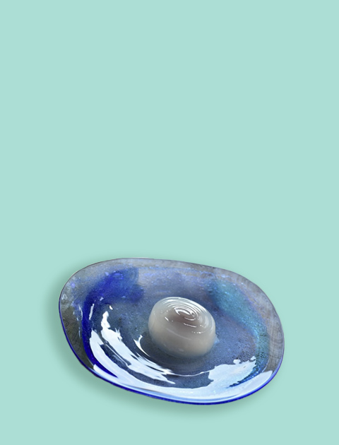 季節の生菓子イメージ　水まんじゅう